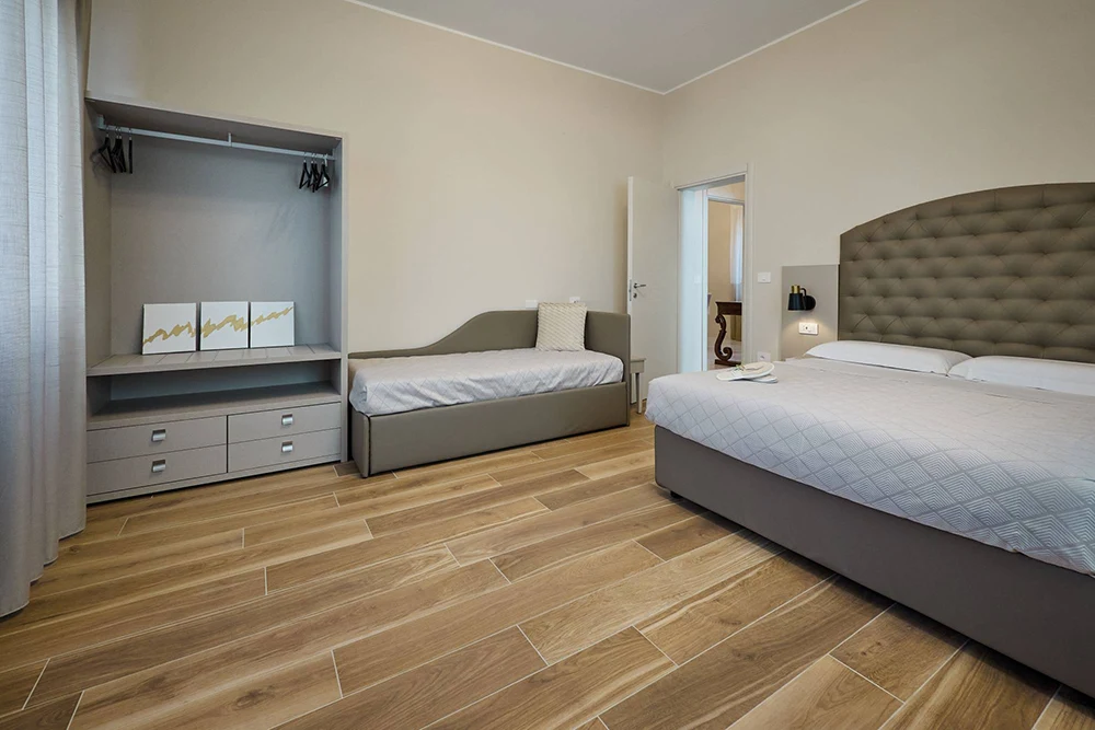 camera deluxe bb Giulianova letto matrimoniale